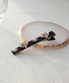 Tiaclasse ビジューグログランヘアクリップ