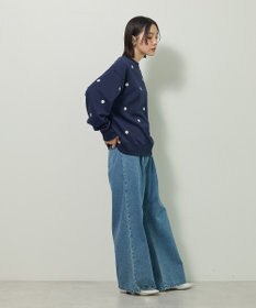 Green Parks ・ｓｗｉｎｇ　ｂｙ　デイジー刺繍スウェット