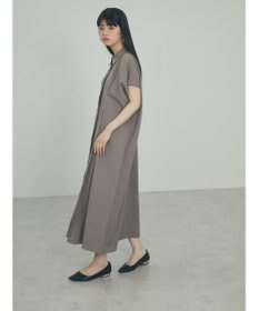 Green Parks ａ．タックプリーツシャツワンピース