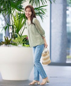 Tiaclasse L 【洗える】花柄Vネックブラウス