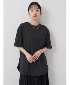 earth music&ecology ラウンドヘムルーズＴ（汗じみ防止）