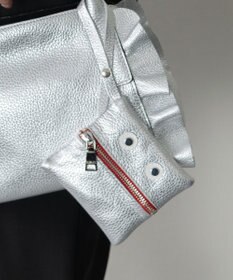 INTER-CHAUSSURES 【RIPANI】レザーチャームポーチ