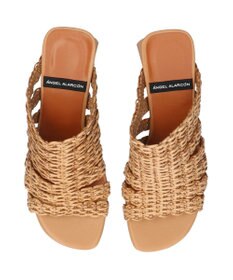 INTER-CHAUSSURES 【ANGEL ALARCON】チャンキーヒールラフィアサンダル