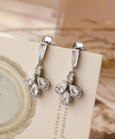 Tiaclasse 【金属アレルギー対応】three drop ピアス