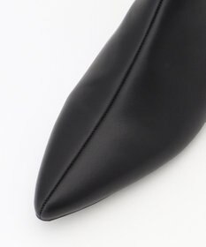 23区 ポインテッドトゥ ブーティー