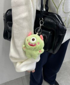 WEGO ハッピーモンスターぬいぐるみキーホルダー