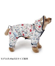 PET PARADISE スヌーピー 足付き レインコート《アメリカンビンテージ柄》小型犬