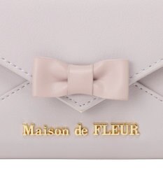 Maison de FLEUR レター型ウォレット