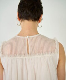 GRACE CONTINENTAL チュールノースリーブ トップ