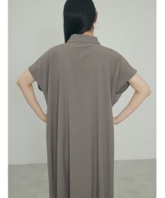 Green Parks ａ．タックプリーツシャツワンピース