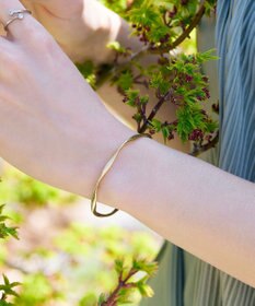 Tiaclasse 捻じりバングル