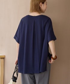 AMERICAN HOLIC 接触冷感バックタックプルオーバー