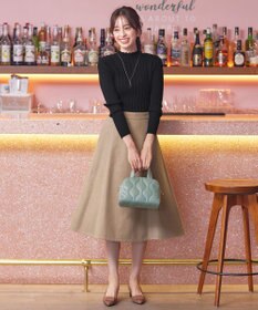 Tiaclasse 【日本製】大人上品なフラットカーブバーネックレス