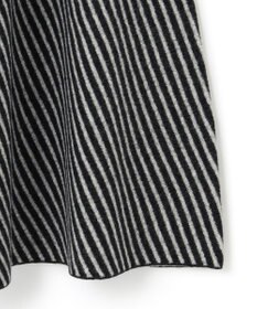 ICB ミルドウール ストライプ柄ニットスカート