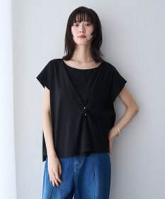 YECCA VECCA ピン付きドレープカットソー