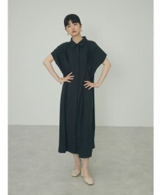 Green Parks ａ．タックプリーツシャツワンピース