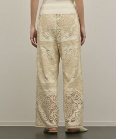 GRACE CONTINENTAL パネル刺繍パンツ