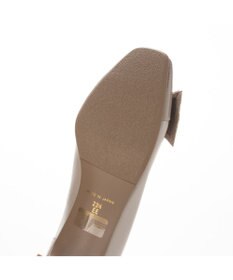 Riz raffinee <Riz raffinee>【高機能】スクエアドレープパンプス