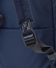 LA BAGAGERIE エナメルアクセントリュックサック