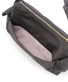 TOCCA IN CREADLE NYLON BAG Ｍ ワンショルダーバッグ