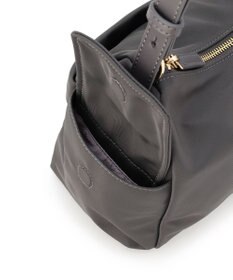 TOCCA IN CREADLE NYLON BAG Ｍ ワンショルダーバッグ