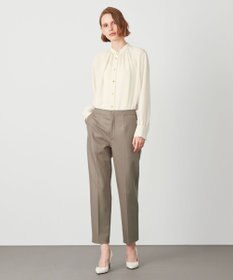 BEIGE， CORBY / クロップドパンツ