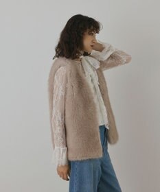 GRACE CONTINENTAL フェイクフォックスファ－ベスト