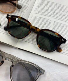 WEGO 【ユニセックス着用ITEM】クリアフレームカラーアイウェア