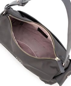 TOCCA IN CREADLE NYLON BAG Ｍ ワンショルダーバッグ