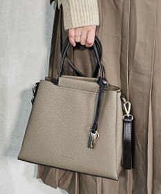 style code 【MERCURYDUO/マーキュリーデュオ】両アオリポケット　ハンドバッグ　キーリングチャーム付き