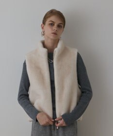 GRACE CONTINENTAL フェイクミンクベスト