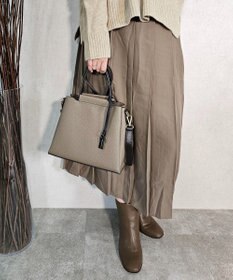 style code 【MERCURYDUO/マーキュリーデュオ】両アオリポケット　ハンドバッグ　キーリングチャーム付き