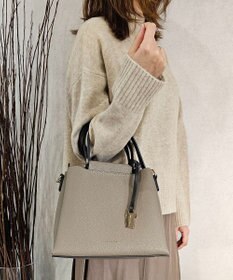 style code 【MERCURYDUO/マーキュリーデュオ】両アオリポケット　ハンドバッグ　キーリングチャーム付き