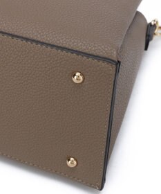 style code 【MERCURYDUO/マーキュリーデュオ】両アオリポケット　ハンドバッグ　キーリングチャーム付き