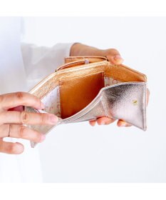 tsumori chisato CARRY 新マルチドット　ミニ財布　3つ折り 【キラキラでかわいい！本革のやわらかな風合い】