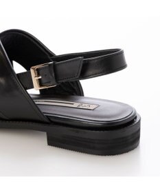 ing <ing>チェーンモチーフサンダル