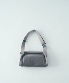 MIYABIYA LAQUOH【撥水加工】ミニマルナイロン ボディバッグ