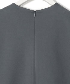 ICB 【WEB限定・洗える】ストレッチポンチ Vネックワンピース