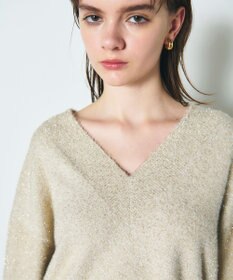 GRACE CONTINENTAL ラメVネックニットトップ