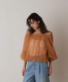 GRACE CONTINENTAL チュールプリーツトップ