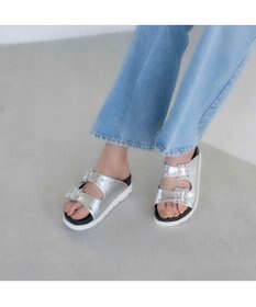MODE ET JACOMO <carino>厚底ビジューバックルサンダル