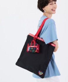 LeSportsac MICRO WEEKENDER CHARM/テトリスフォーリングブロックス/ピンク