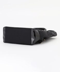 LA BAGAGERIE ツイルナイロン×エナメル リュックサック