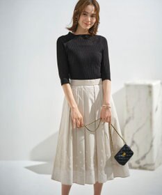 組曲 レースパネルプリント タックフレアスカート