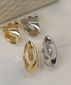 Tiaclasse 【安田美沙子さん着用・金属アレルギー対応】ツイストドロップイヤリング