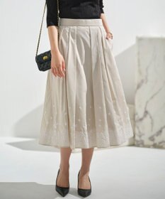 組曲 レースパネルプリント タックフレアスカート