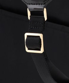 LA BAGAGERIE ツイルナイロン×エナメル リュックサック