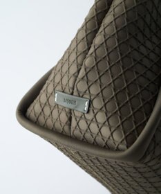 MIYABIYA LAQUOH【撥水加工】篭目柄エンボスボンディングトートL