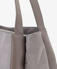 Y'SACCS スクエアすっきりトート Mサイズ