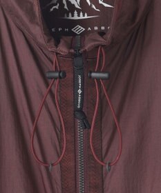 JOSEPH ABBOUD MOUNTAIN 【軽量/保温/ポケッタブル】 ＮＹリップワッシャー ブルゾン